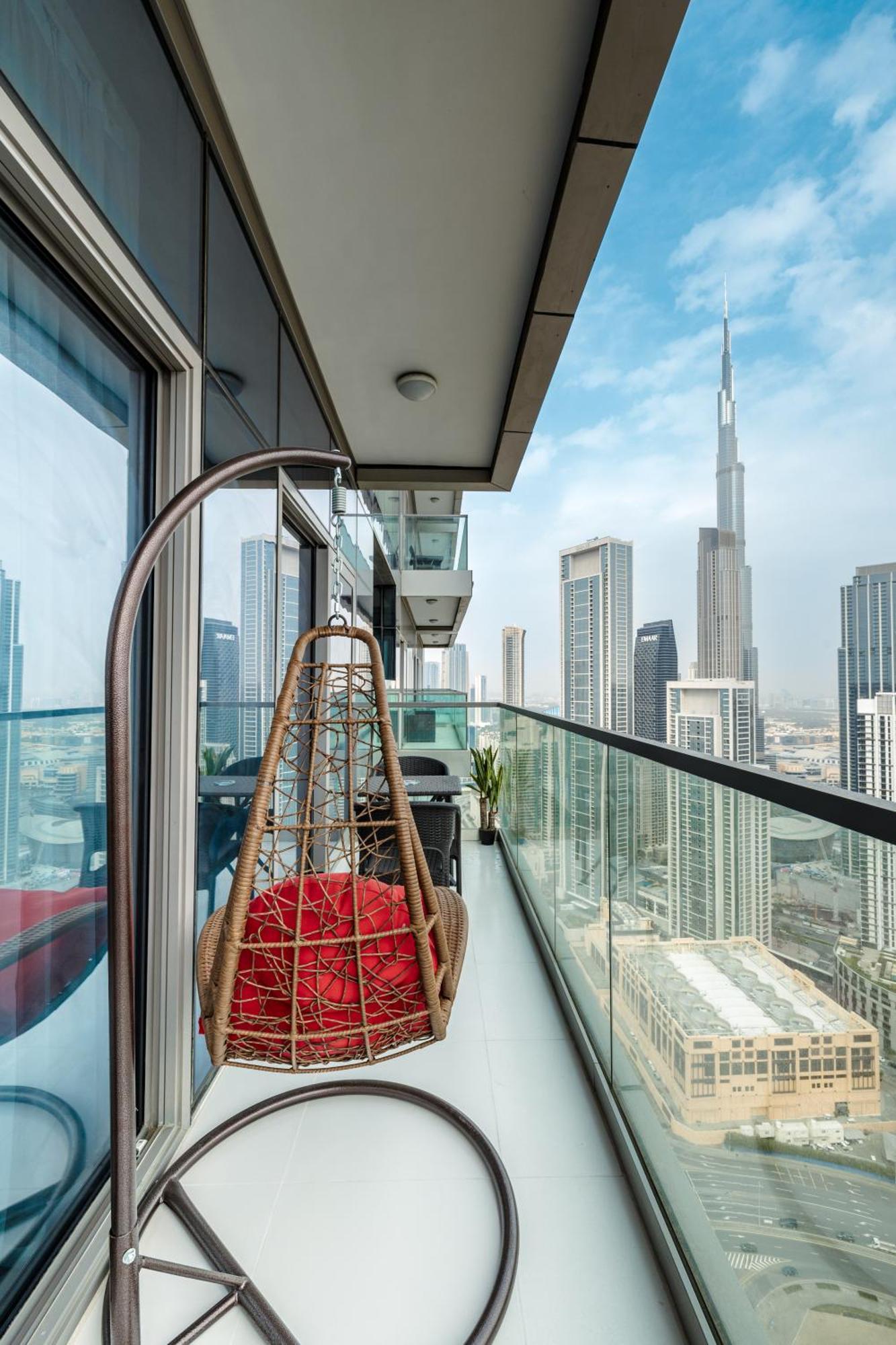 Apartmán Aliving Luxe 2Br With Burj Khalifa View Infinity Pool Midtown-4704 Dubaj Exteriér fotografie